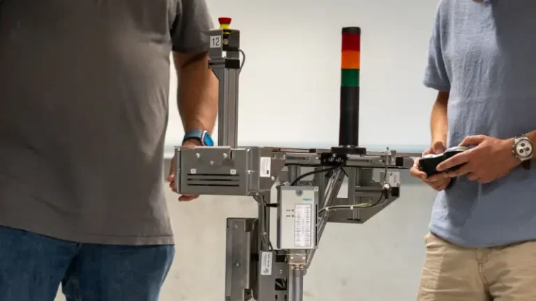 Programiranje robota u digitalnim proizvodnim sustavima